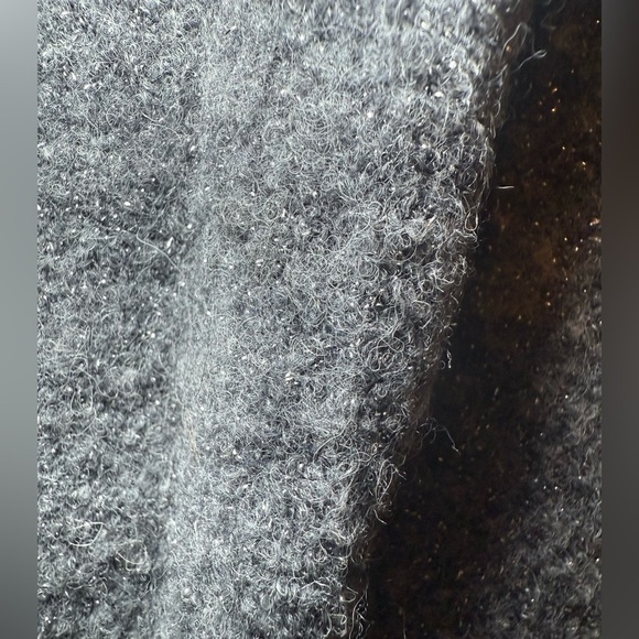 J McLaughlin Grey & Silver Metallic Fringe Tassel Sweater Size Large Alpaca Wool - Picture 2 of 8